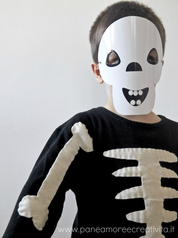 costume scheletro
